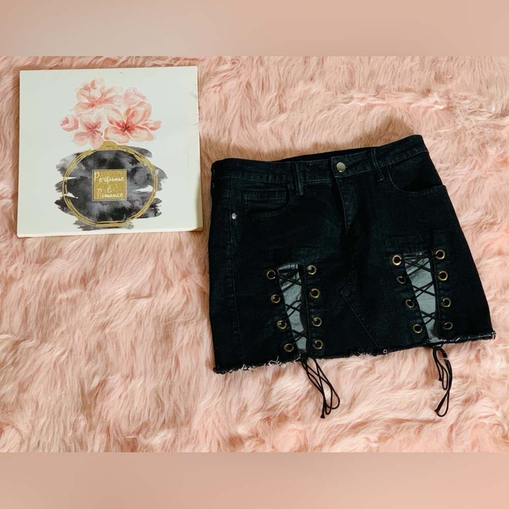 Fashion Nova Black Denim Mini Skirt with Lace-Up Details